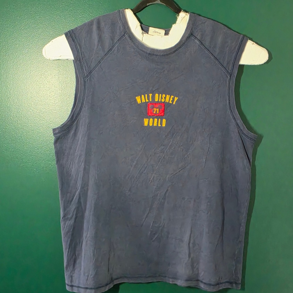 Walt Disney World Mens XL Blue Sleeveless Muscle T-Shirt Embroidered Mickey 71